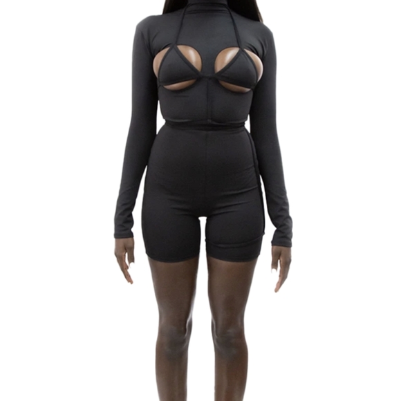Nwot Vogue grayscale ssense cut out shortie onesie s - Picture 2 of 4